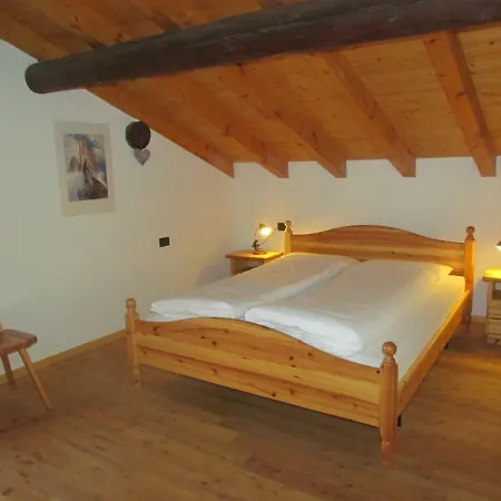 Casa Lausa *